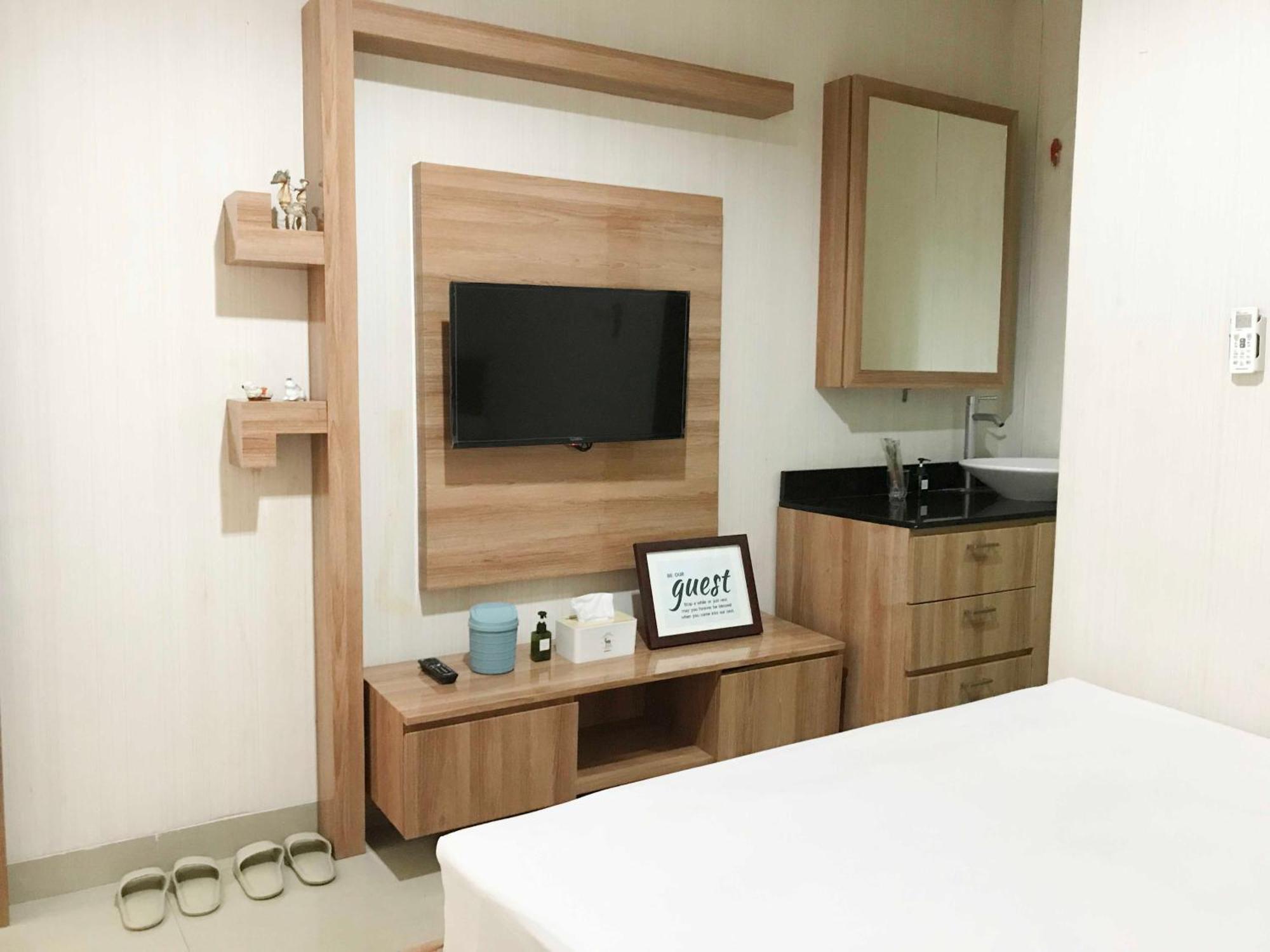37 Guesthouse Jakarta Bilik gambar