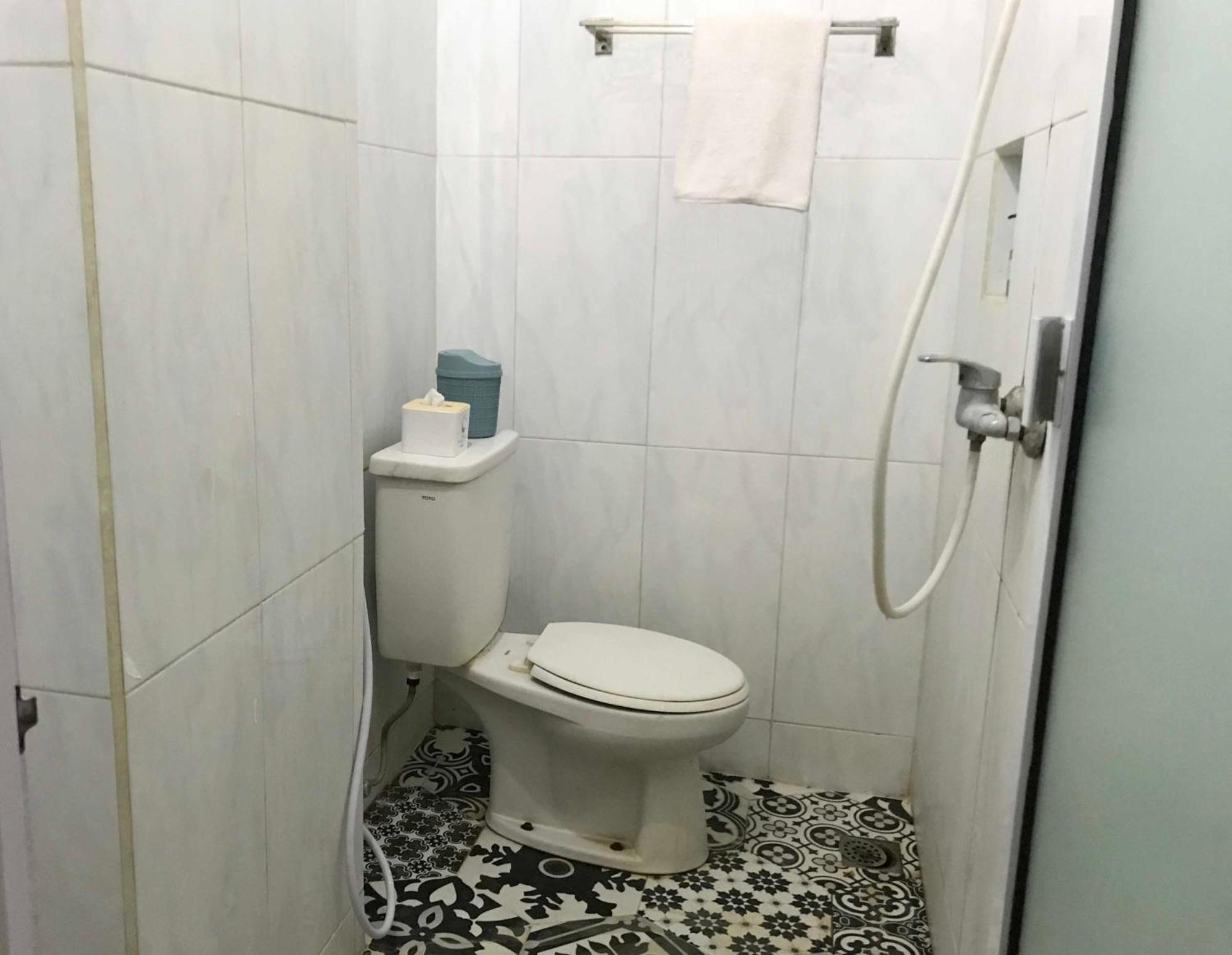 37 Guesthouse Jakarta Bilik gambar