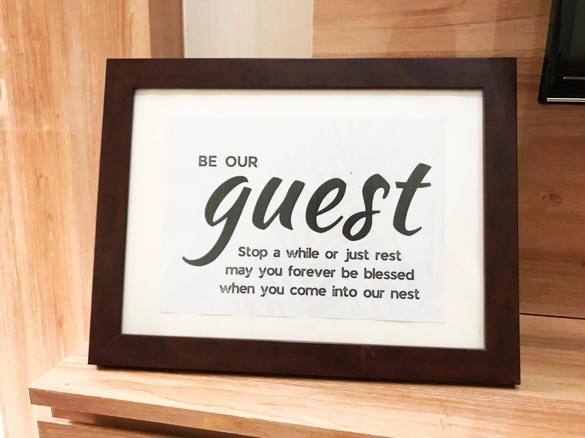 37 Guesthouse Jakarta Bilik gambar
